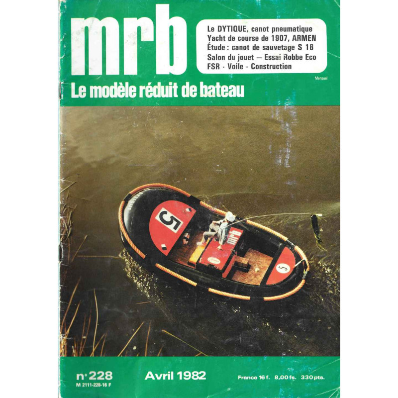 Couverture Modèle Réduit Bateau 228