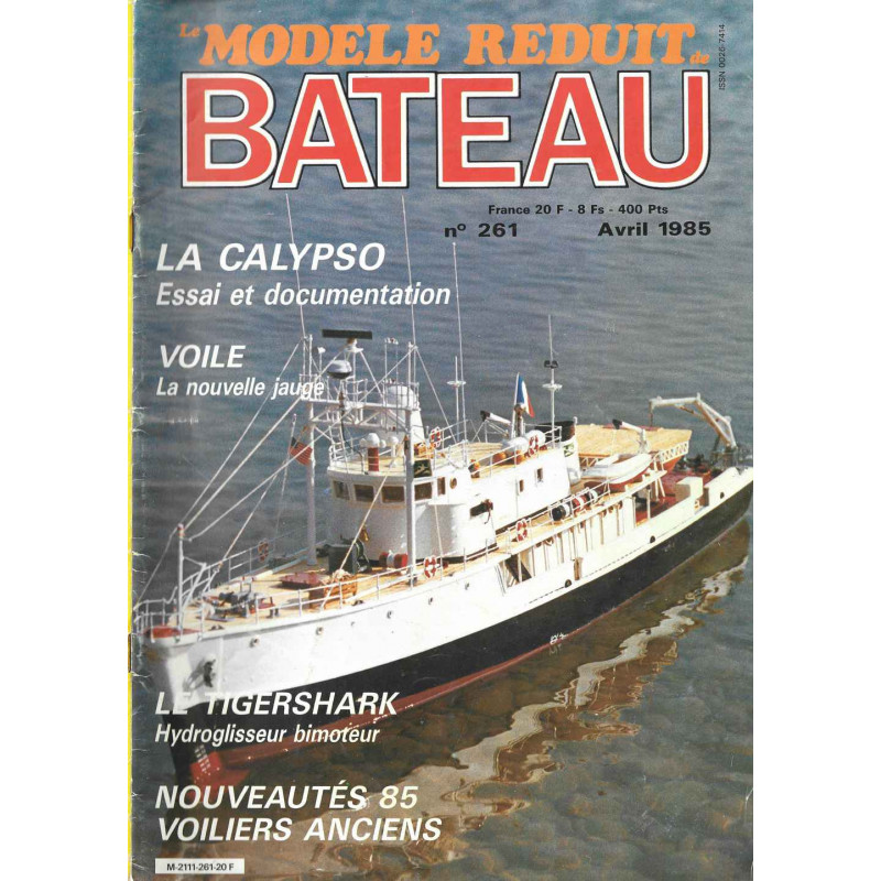 Couverture Modèle Réduit Bateau 261