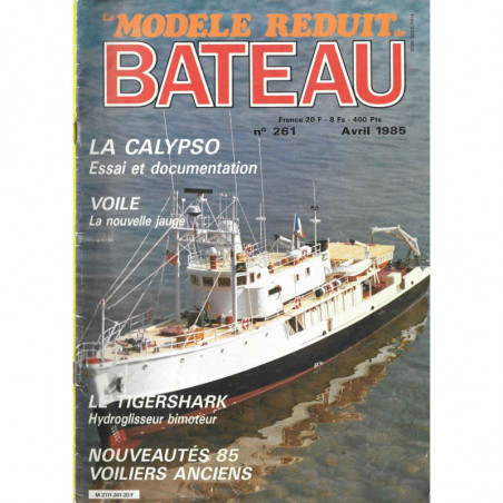 Couverture Modèle Réduit Bateau 261