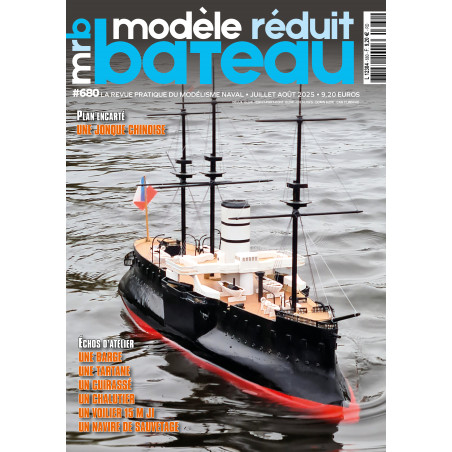 Couverture Modèle Réduit Bateau 680